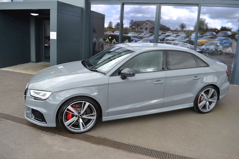 Audi 2.5 TFSI Saloon 4dr Petrol S Tronic quattro (s/s) (400 ps)