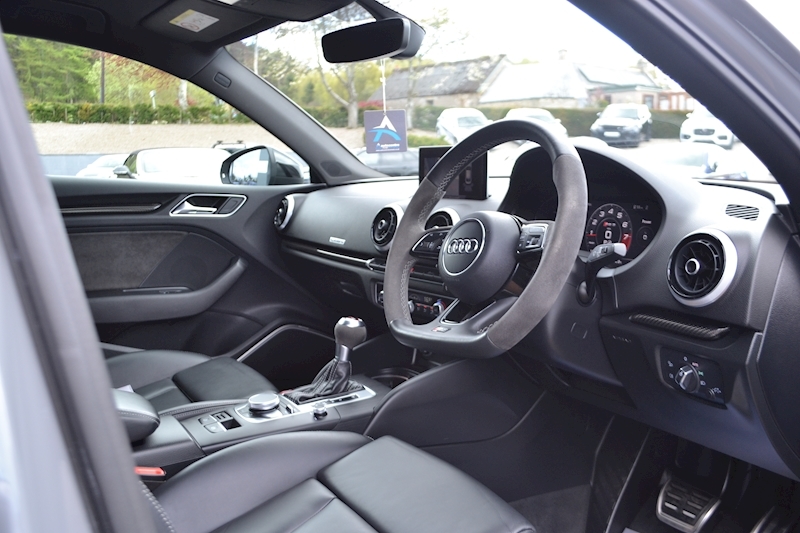 Audi 2.5 TFSI Saloon 4dr Petrol S Tronic quattro (s/s) (400 ps)