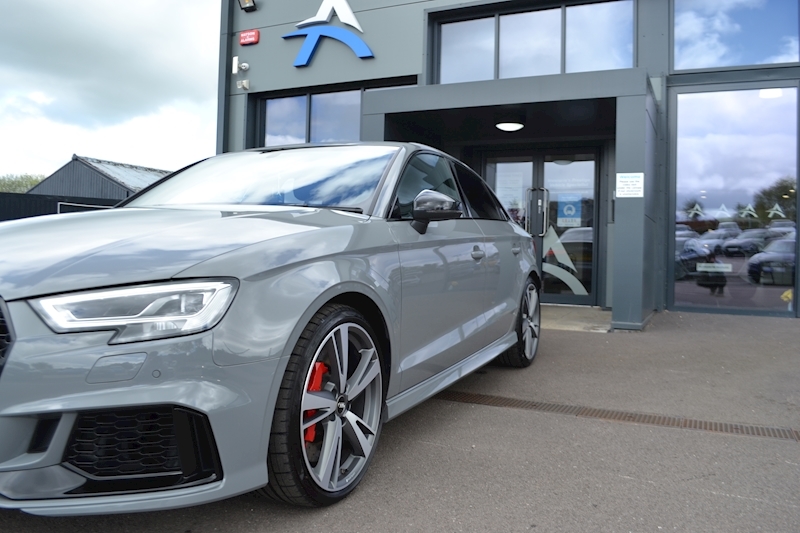 Audi 2.5 TFSI Saloon 4dr Petrol S Tronic quattro (s/s) (400 ps)