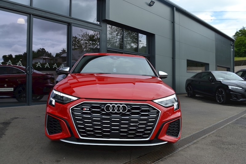 Audi 2.0 TFSI Saloon 4dr Petrol S Tronic quattro (s/s) (310 ps)