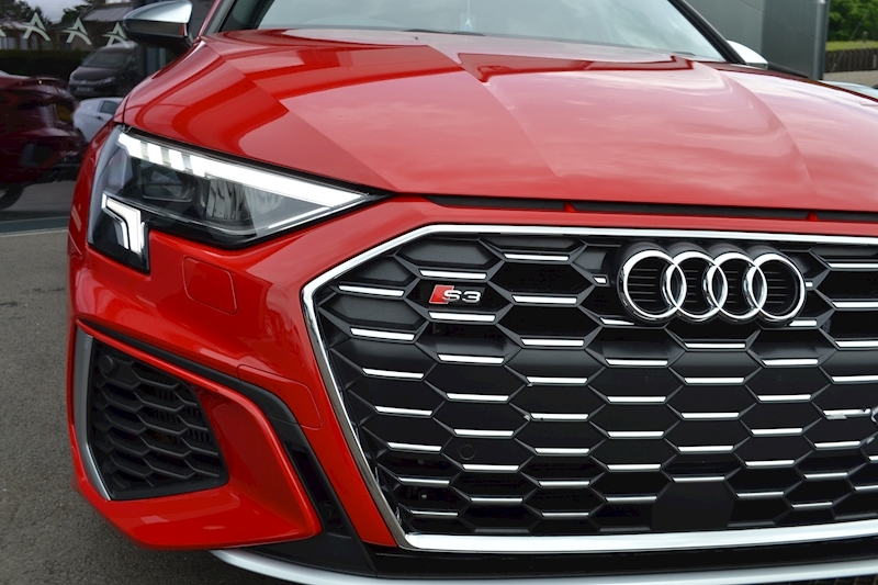 Audi 2.0 TFSI Saloon 4dr Petrol S Tronic quattro (s/s) (310 ps)