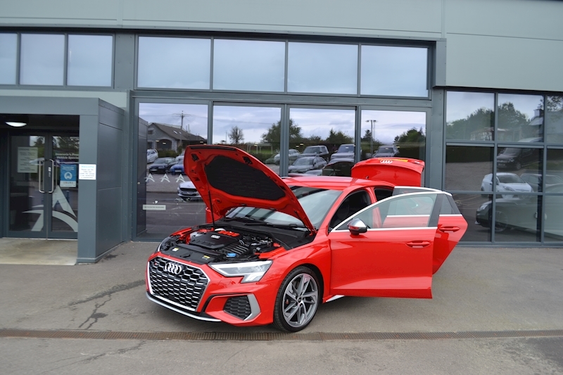 Audi 2.0 TFSI Saloon 4dr Petrol S Tronic quattro (s/s) (310 ps)