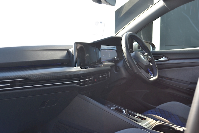 Volkswagen 2.0 TSI R Hatchback 5dr Petrol DSG 4Motion (s/s) (320 ps)