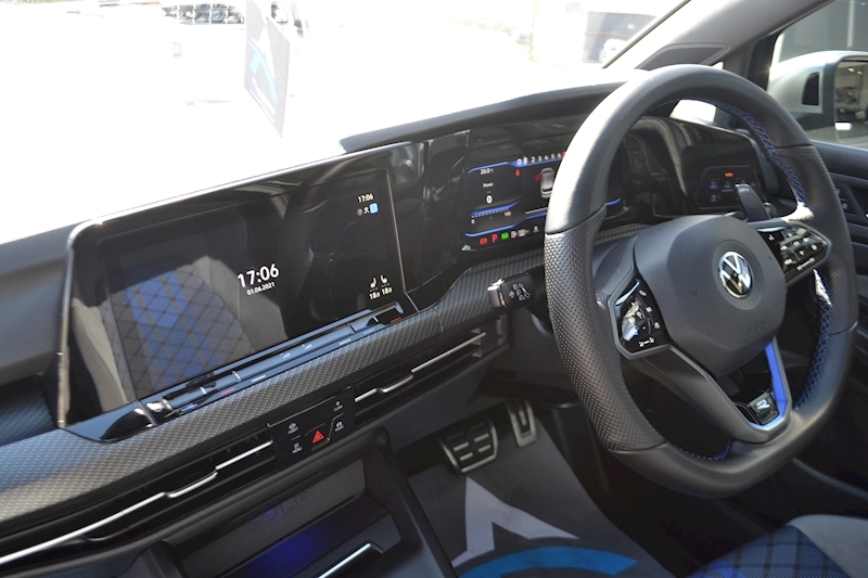 Volkswagen 2.0 TSI R Hatchback 5dr Petrol DSG 4Motion (s/s) (320 ps)