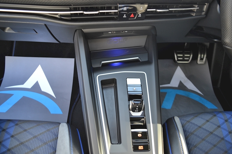 Volkswagen 2.0 TSI R Hatchback 5dr Petrol DSG 4Motion (s/s) (320 ps)