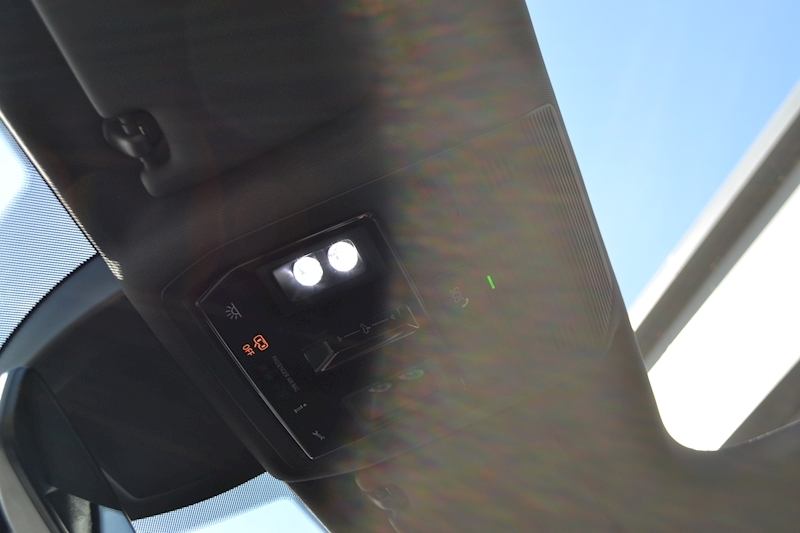 Volkswagen 2.0 TSI R Hatchback 5dr Petrol DSG 4Motion (s/s) (320 ps)