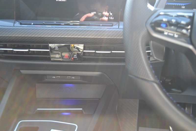 Volkswagen 2.0 TSI R Hatchback 5dr Petrol DSG 4Motion (s/s) (320 ps)