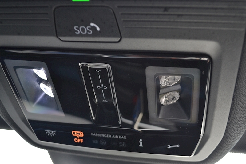 Volkswagen 2.0 TSI R Hatchback 5dr Petrol DSG 4Motion (s/s) (320 ps)