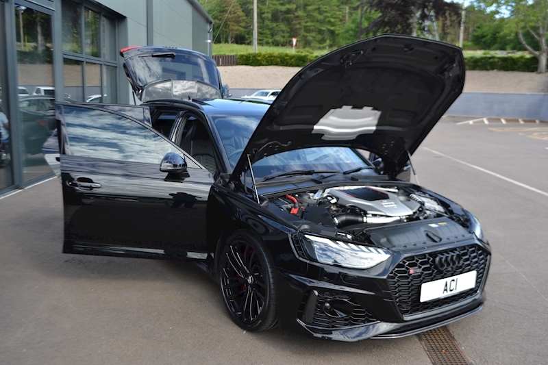 Audi 2.9 TFSI V6 Carbon Black Avant 5dr Petrol Tiptronic quattro (s/s) (450 ps)