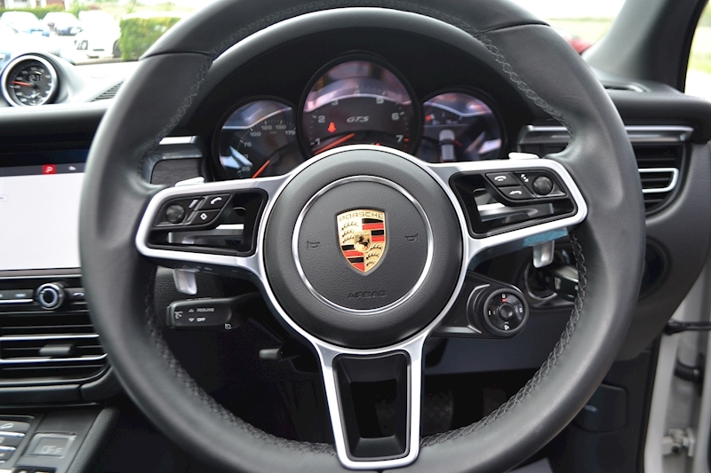 Porsche Macan Gts Pdk 2.9 5dr V6 SUV 4WD Semi Auto Petrol