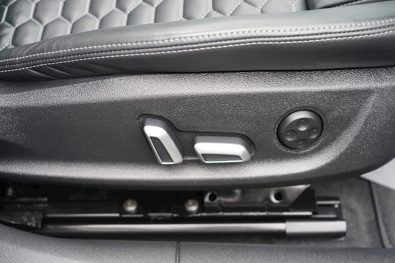 Audi A6 Rs6 Plus Avant Tfsi Quattro Estate 4.0 Automatic Petrol