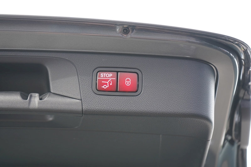 Mercedes-Benz 3.0 GLC43 V6 AMG (Premium Plus) SUV 5dr Petrol G-Tronic+ 4MATIC (s/s) (390 ps)