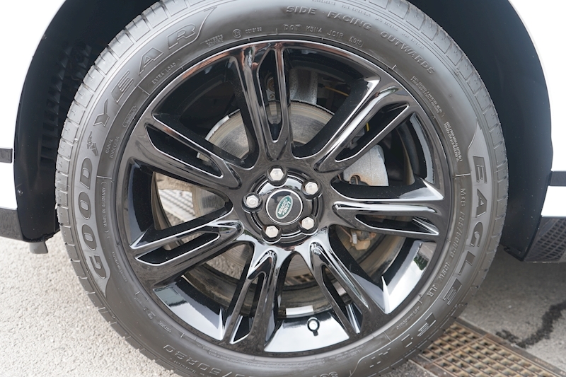 Land Rover 2.0 P250 R-Dynamic S SUV 5dr Petrol Auto 4WD (s/s) (250 ps)