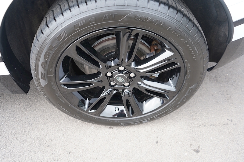 Land Rover 2.0 P250 R-Dynamic S SUV 5dr Petrol Auto 4WD (s/s) (250 ps)