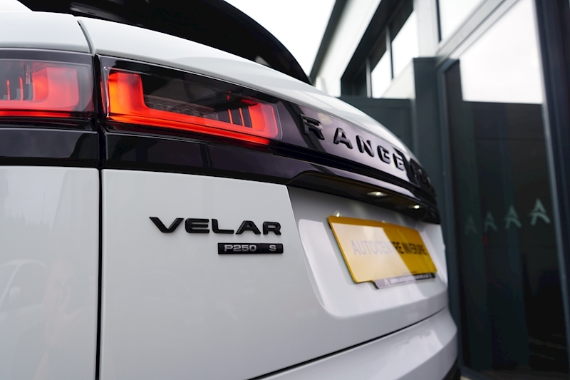 Land Rover 2.0 P250 R-Dynamic S SUV 5dr Petrol Auto 4WD (s/s) (250 ps)