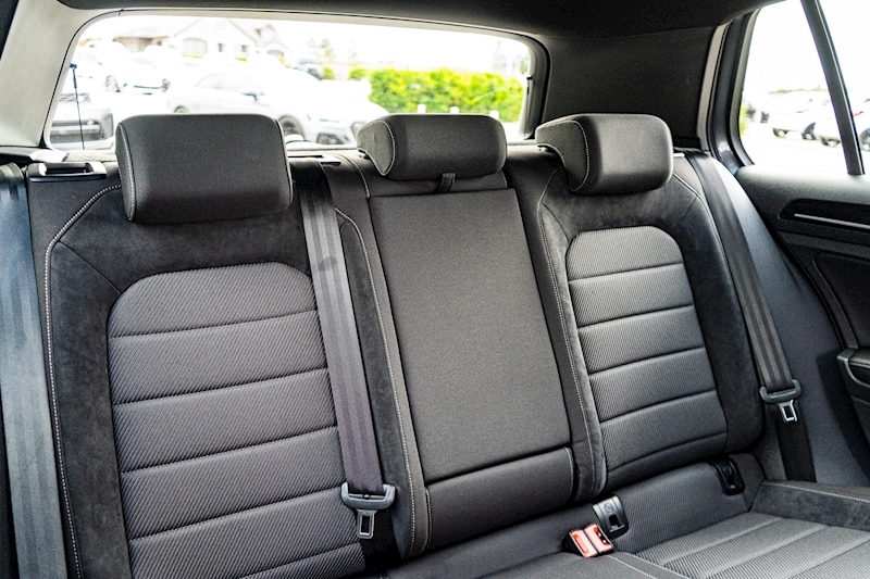 Volkswagen Golf R 2.0 5dr Hatchback DSG Petrol