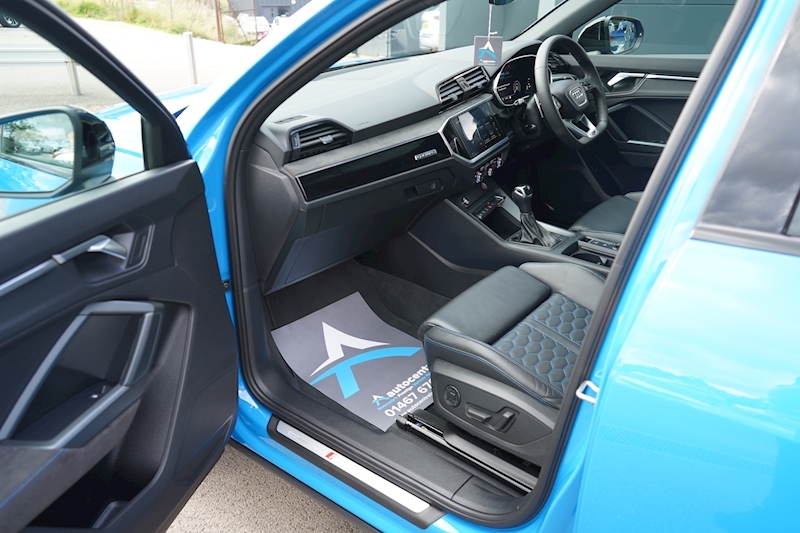 Audi 2.5 TFSI Audi Sport Edition Sportback 5dr Petrol S Tronic quattro (s/s) (400 ps)