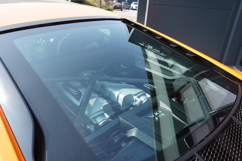 Audi R8 FSI V10 Plus 5.2 2dr Coupe Automatic Petrol