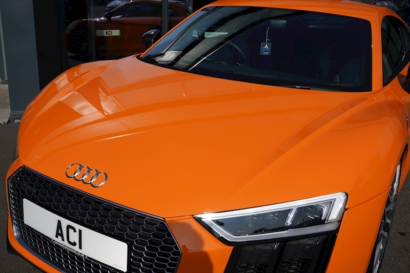 Audi R8 FSI V10 Plus 5.2 2dr Coupe Automatic Petrol