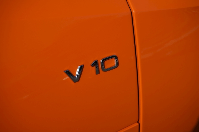 Audi R8 FSI V10 Plus 5.2 2dr Coupe Automatic Petrol