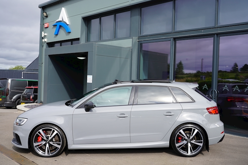 Audi 2.5 TFSI Audi Sport Edition Sportback 5dr Petrol S Tronic quattro (s/s) (400 ps)