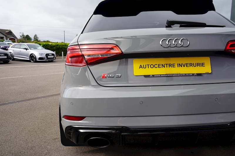 Audi 2.5 TFSI Audi Sport Edition Sportback 5dr Petrol S Tronic quattro (s/s) (400 ps)