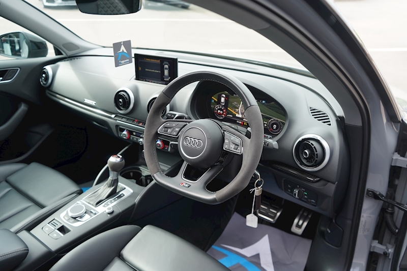 Audi 2.5 TFSI Audi Sport Edition Sportback 5dr Petrol S Tronic quattro (s/s) (400 ps)