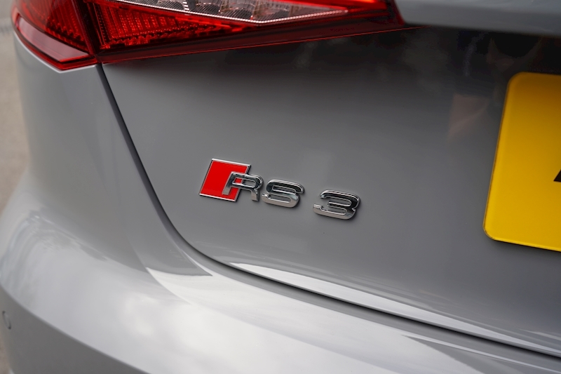 Audi 2.5 TFSI Audi Sport Edition Sportback 5dr Petrol S Tronic quattro (s/s) (400 ps)