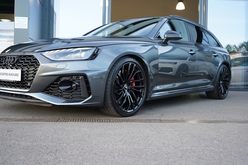 Audi 2.9 TFSI V6 Carbon Black Avant 5dr Petrol Tiptronic quattro (s/s) (450 ps)