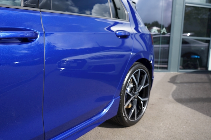 Volkswagen 2.0 TSI R Hatchback 5dr Petrol DSG 4Motion (s/s) (320 ps)