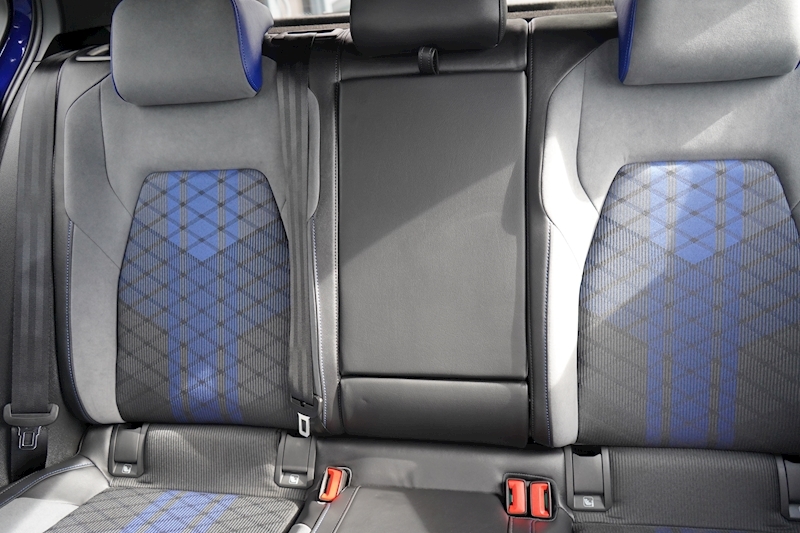 Volkswagen 2.0 TSI R Hatchback 5dr Petrol DSG 4Motion (s/s) (320 ps)