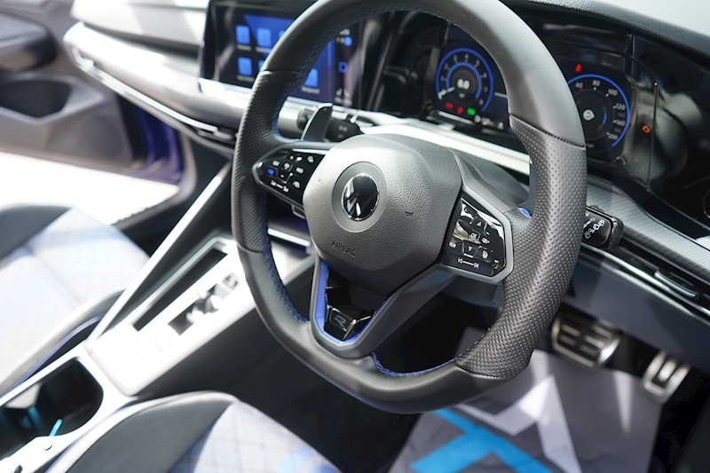 Volkswagen 2.0 TSI R Hatchback 5dr Petrol DSG 4Motion (s/s) (320 ps)