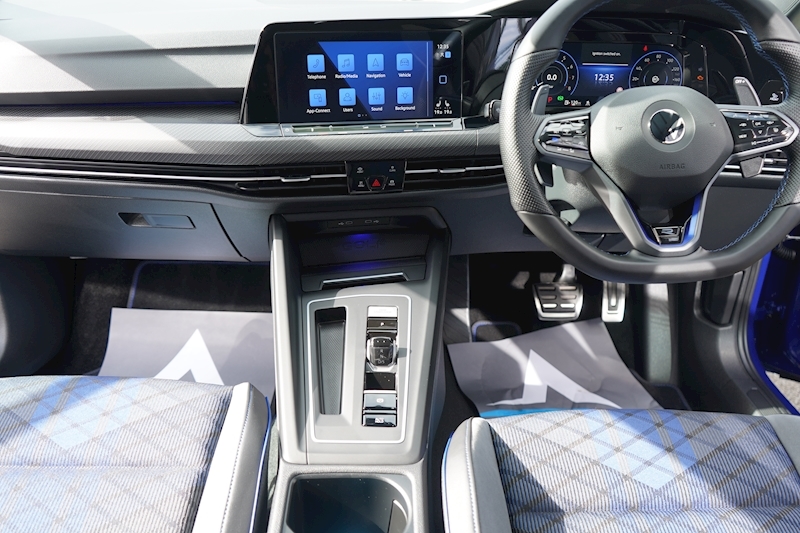 Volkswagen 2.0 TSI R Hatchback 5dr Petrol DSG 4Motion (s/s) (320 ps)