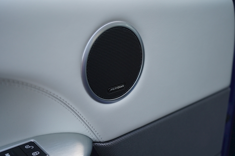 Land Rover 5.0 P575 V8 SVR SUV 5dr Petrol Auto 4WD (s/s) (575 ps)