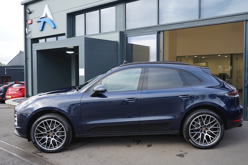 Porsche 3.0T V6 S SUV 5dr Petrol PDK 4WD (s/s) (354 ps)