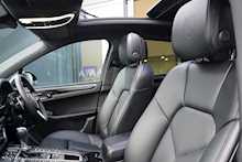 Porsche 3.0T V6 S SUV 5dr Petrol PDK 4WD (s/s) (354 ps)