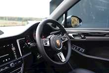 Porsche 3.0T V6 S SUV 5dr Petrol PDK 4WD (s/s) (354 ps)