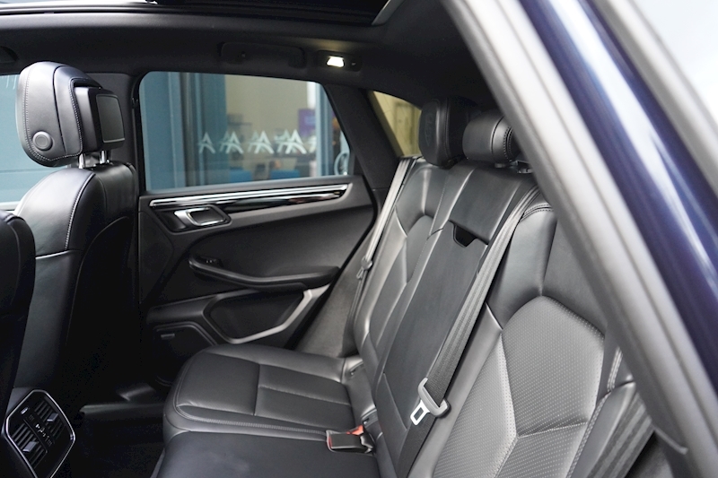 Porsche 3.0T V6 S SUV 5dr Petrol PDK 4WD (s/s) (354 ps)