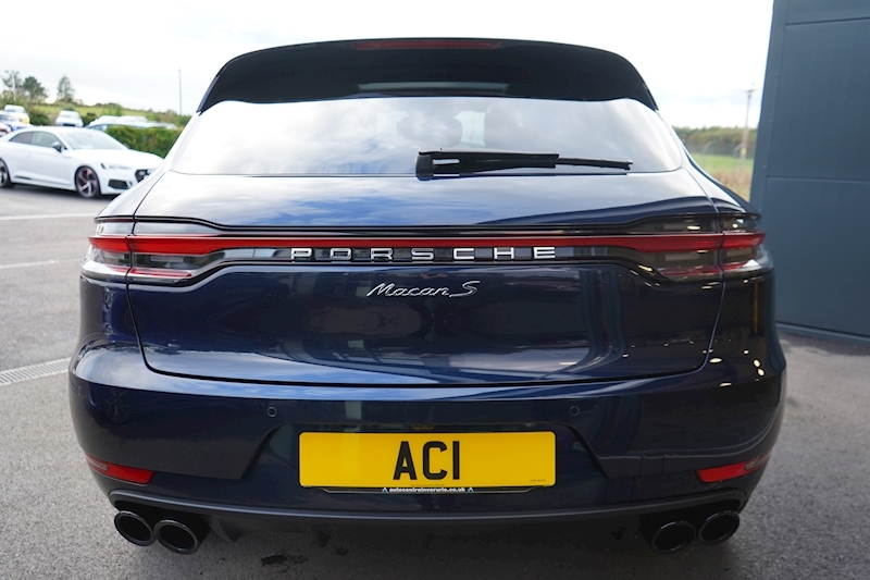 Porsche 3.0T V6 S SUV 5dr Petrol PDK 4WD (s/s) (354 ps)