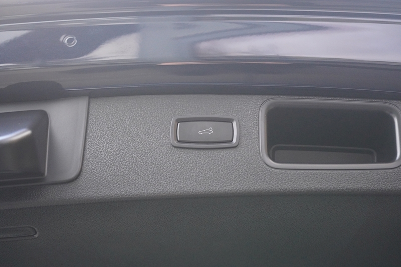 Porsche 3.0T V6 S SUV 5dr Petrol PDK 4WD (s/s) (354 ps)