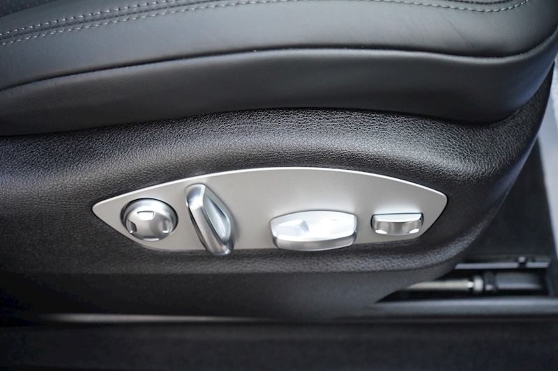 Porsche 3.0T V6 S SUV 5dr Petrol PDK 4WD (s/s) (354 ps)