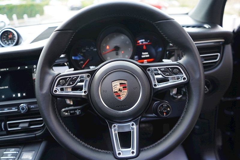 Porsche 3.0T V6 S SUV 5dr Petrol PDK 4WD (s/s) (354 ps)