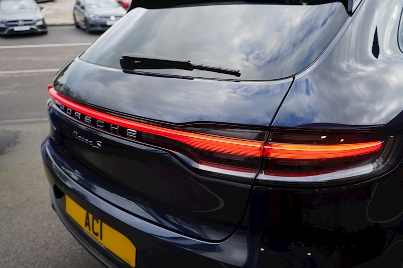 Porsche 3.0T V6 S SUV 5dr Petrol PDK 4WD (s/s) (354 ps)