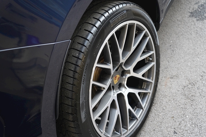 Porsche 3.0T V6 S SUV 5dr Petrol PDK 4WD (s/s) (354 ps)