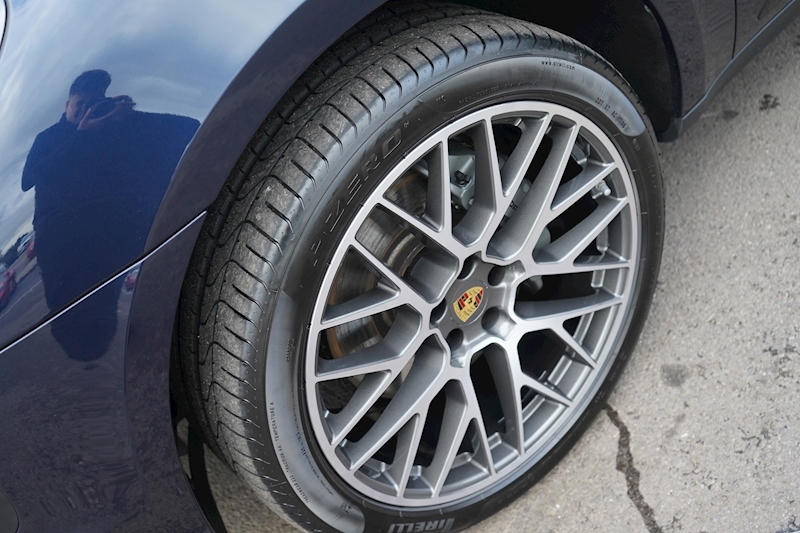 Porsche 3.0T V6 S SUV 5dr Petrol PDK 4WD (s/s) (354 ps)