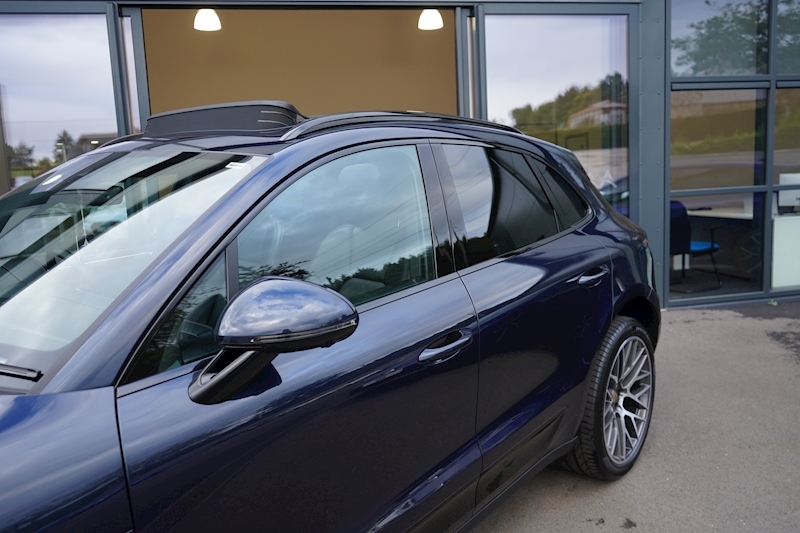 Porsche 3.0T V6 S SUV 5dr Petrol PDK 4WD (s/s) (354 ps)