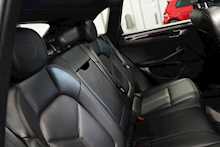 Porsche 3.0T V6 S SUV 5dr Petrol PDK 4WD (s/s) (354 ps)