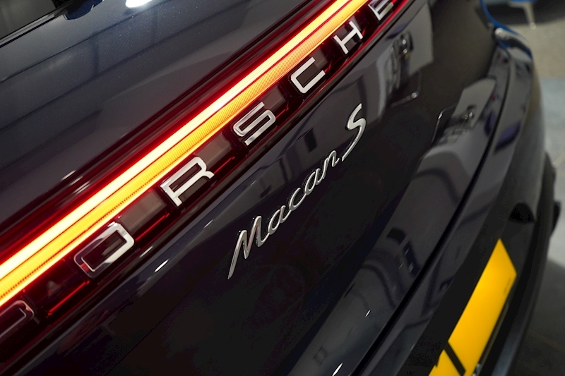 Porsche 3.0T V6 S SUV 5dr Petrol PDK 4WD (s/s) (354 ps)