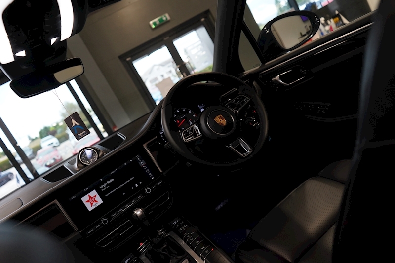 Porsche 3.0T V6 S SUV 5dr Petrol PDK 4WD (s/s) (354 ps)