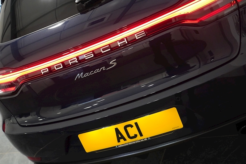 Porsche 3.0T V6 S SUV 5dr Petrol PDK 4WD (s/s) (354 ps)